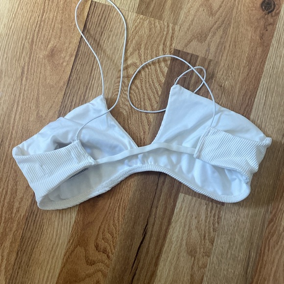 edikted white ribbed going out top - Picture 2 of 3